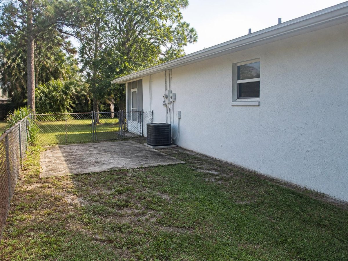 Before: Southwest Ranches suite